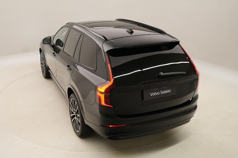 Volvo XC90 T8 RECHARGE BLACK EDITION 7m - fotka 18 z 70