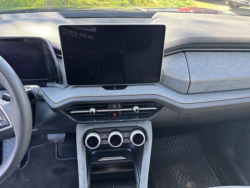Škoda Kodiaq (2024) 2.0 TDI 4X4 EL.TAŽNÉ 7 MIST - fotka 18 z 23