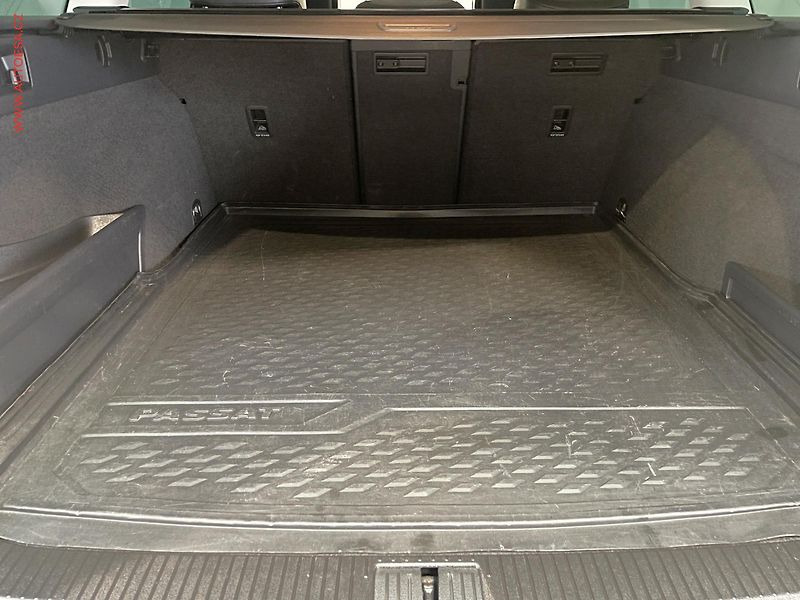 Volkswagen Passat (2015) 2.0 Bi-TDi 4x4, Highline - fotka 7 z 18
