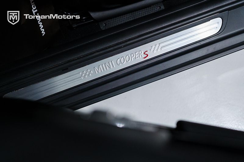 Mini Cooper S (2022) 2.0L T Aut. - fotka 13 z 19