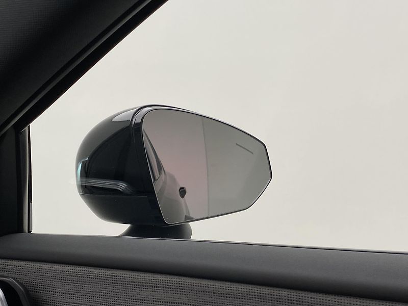 Volvo EX30 (2026) PURE ELECTRIC EXTENDED PLUS - fotka 32 z 71