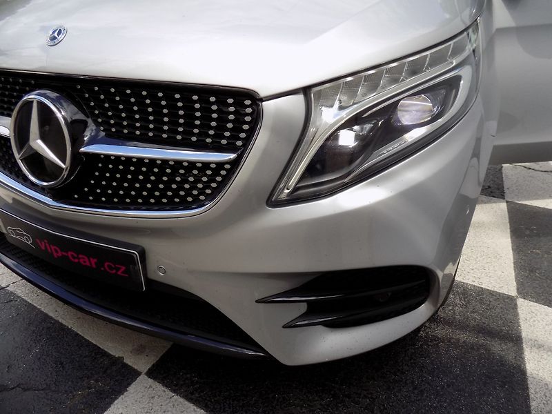 Mercedes-Benz Třídy V (2021) 300d/4Matic/Long/AMG/AirMatic/ - fotka 48 z 49