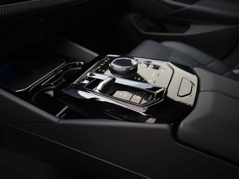 BMW Řada 5 - fotka 10 z 10