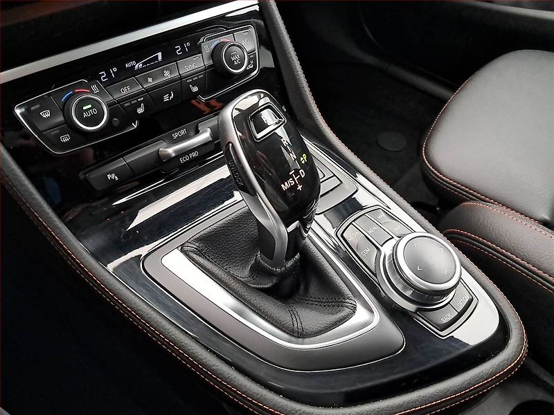 BMW Řada 2 (2019) 218i Gran Tourer, Automat - fotka 13 z 18