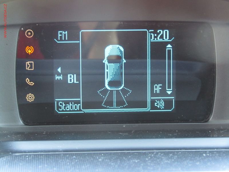 Ford Kuga (2015) 1.5EB, ČR, Xenon, kůže - fotka 17 z 19