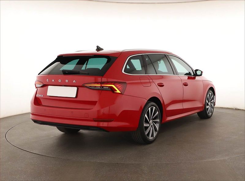 Škoda Octavia (2022) Style 1.5 TSI - fotka 5 z 20