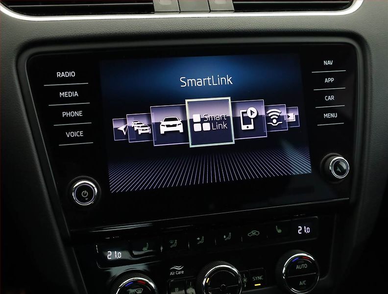 Škoda Octavia (2019) Scout 2.0 TDI, 4X4, Automat - fotka 17 z 21
