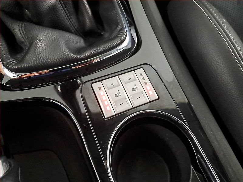 Ford Mondeo (2010) 2.2 TDCI, Navi, Tempomat - fotka 18 z 20