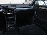 Škoda Superb (2016) 2.0 TDI, Kůže, Bi-Xenony - náhled 8