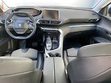 Peugeot 3008 (2017) 1.2 PT, Allure, AT, TZ - náhled 8