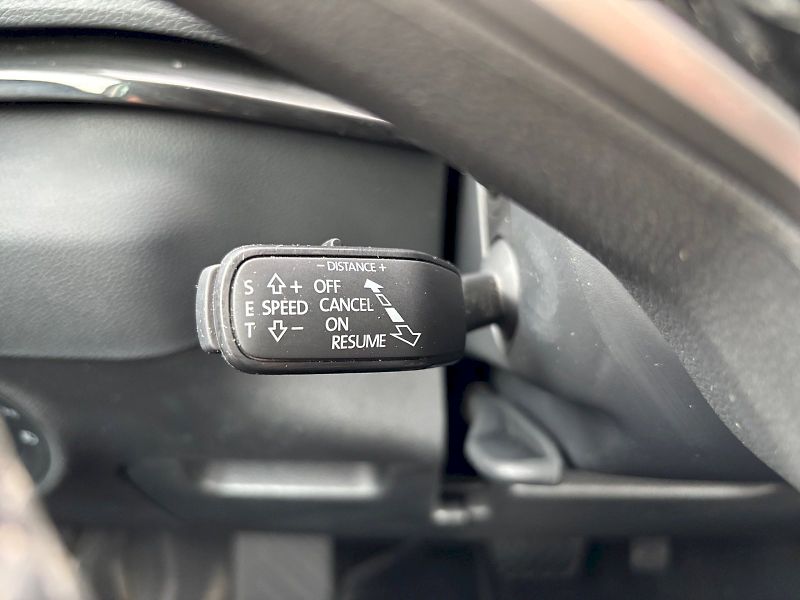 Škoda Karoq (2025) Top Selection 1.5 TSI DSG - fotka 26 z 32