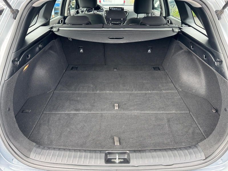 Kia Ceed (2023) FRESH 1.5T-GDI 118kW CZ DPH - fotka 6 z 11
