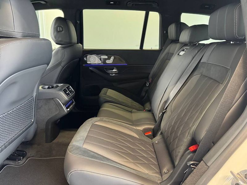 Mercedes-Benz GLS (2026) 63 S 4MATIC+ - fotka 8 z 10