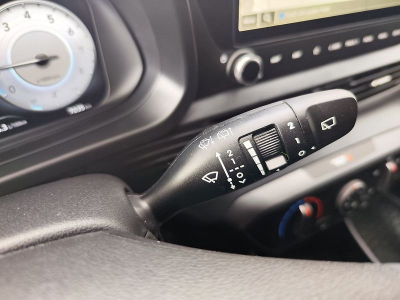 Hyundai i20 1.0 T-GDI/74kW Smart DCT - fotka 25 z 28