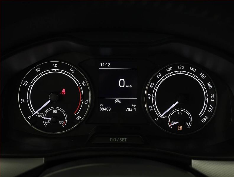 Škoda Kamiq (2021) Style 1.0 TSI, Serv.kniha - fotka 9 z 17