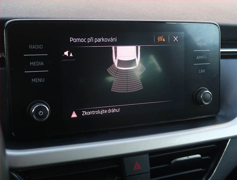 Škoda Scala (2021) Style 1.5 TSI - fotka 16 z 23