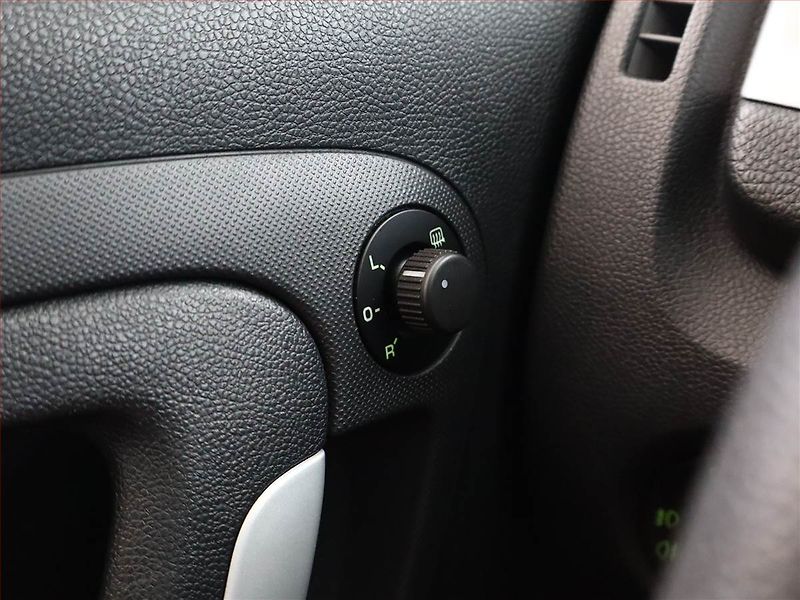 Škoda Fabia (2008) 1.2 12V, Serv.kniha - fotka 12 z 12