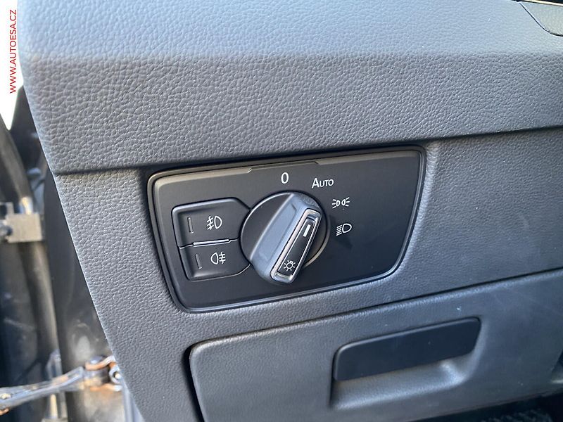 Volkswagen Passat (2021) 2.0TDi, DSG, LED - fotka 15 z 18