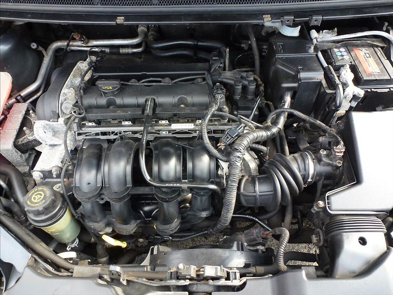 Ford Focus 1,6 16V  Elegance - fotka 27 z 48