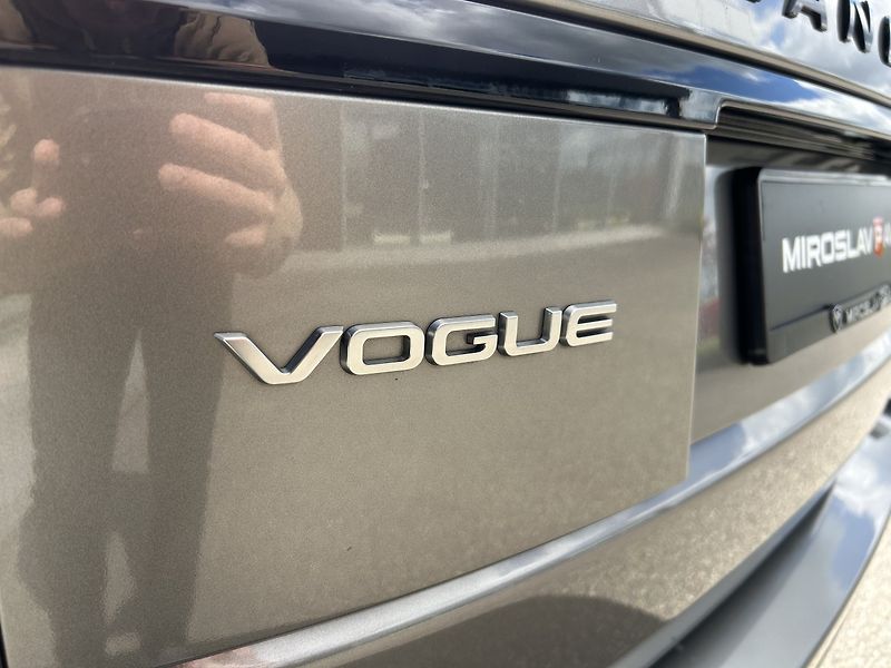 Land Rover Range Rover VOGUE MY 21,5 D300 - fotka 8 z 37