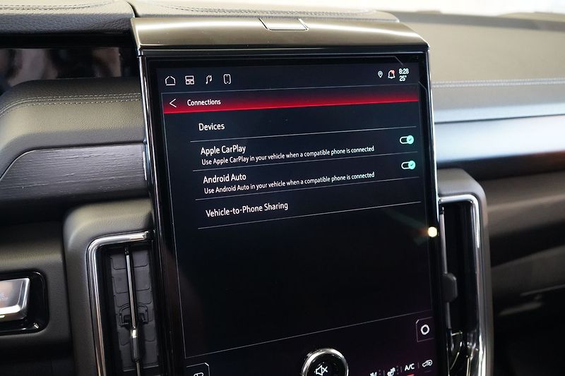 GMC Yukon (2026) Denali 6.2 V8 - fotka 43 z 59