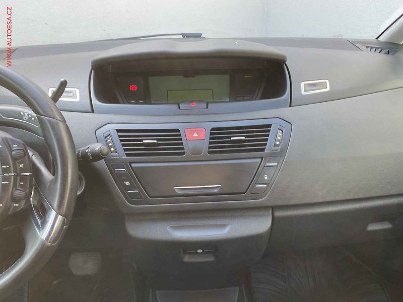 Citroën C4 Picasso (2012) 1.6 HDi, AT - fotka 12 z 15