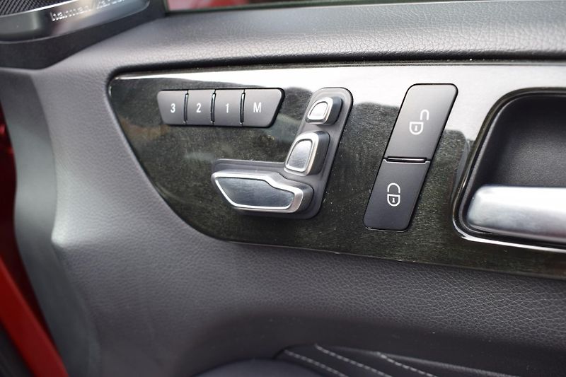 Mercedes-Benz GLE (2019) 350d AMG/Coupe/Tažné/KeyLess/ - fotka 39 z 40