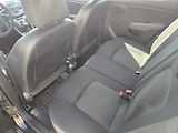 Hyundai i10 (2011) 1.0 i TOP 2sady kol - náhled 10