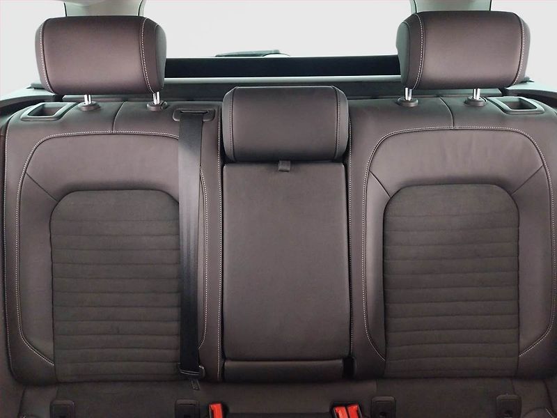 Volkswagen Passat (2022) Elegance 2.0 TDI, 4X4 - fotka 10 z 23