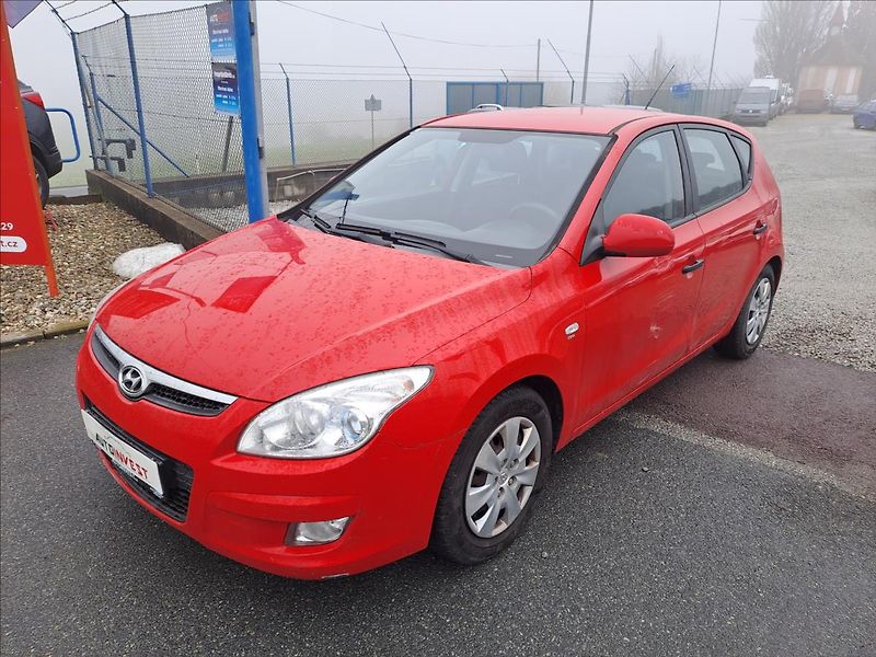 Hyundai i30 1,4 i - fotografie inzerátu