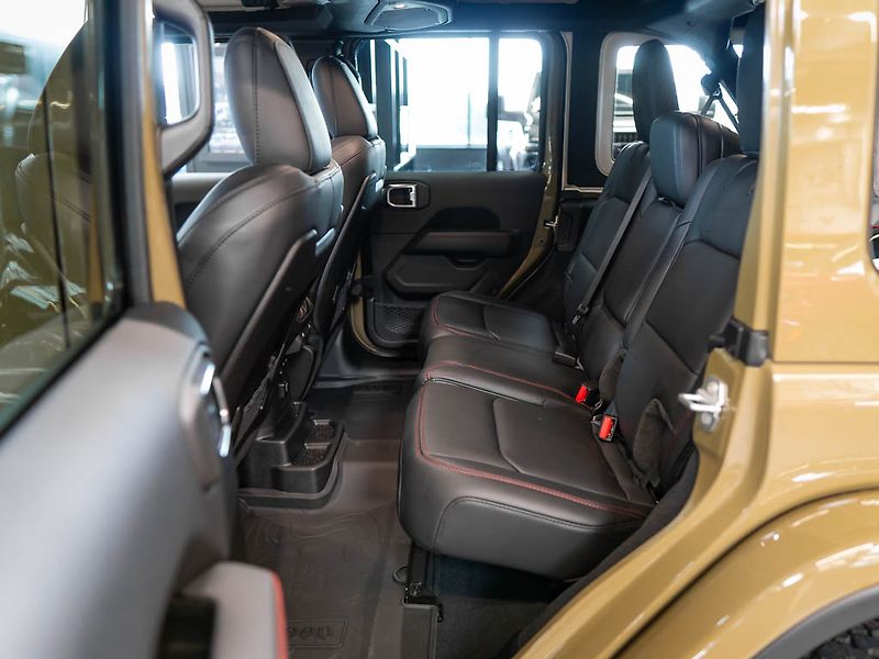 Jeep Wrangler (2026) 3.6 V6 Rubicon X, Naviják - fotka 32 z 35