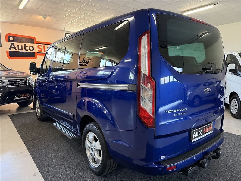 Ford Tourneo Custom 2,2 Titanium,114kW,1maj. - fotka 5 z 32