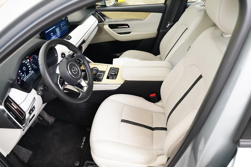 Mazda CX-60 - fotka 4 z 6