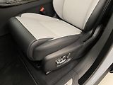 Land Rover Range Rover Velar (2026) D300 AUTOBIOGRAPHY AWD - náhled 27