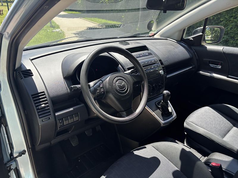 Mazda 5 2.0 Exclusive - fotka 24 z 27