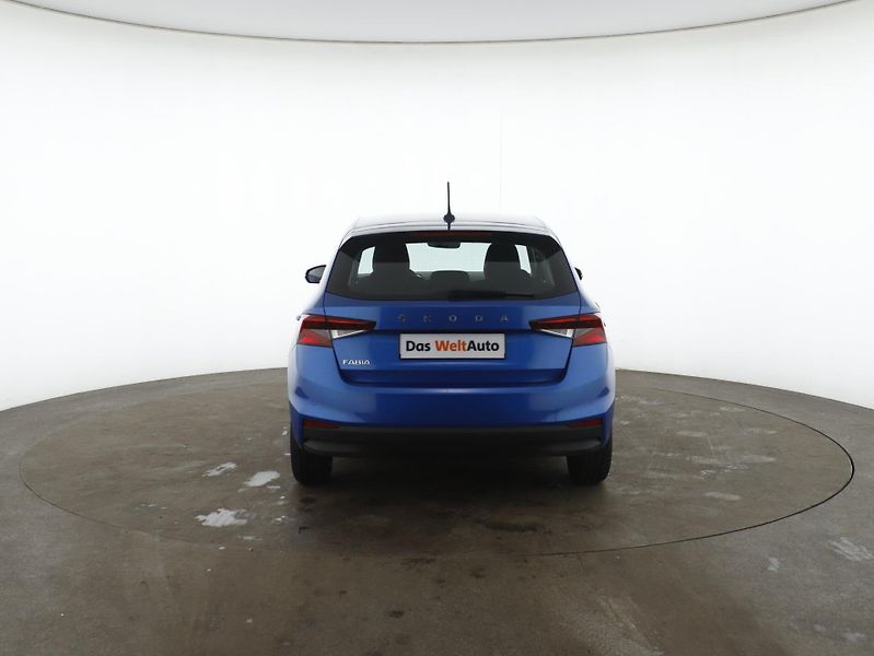 Škoda Fabia 1,0TSi 70kW AMBITION PLUS - fotka 7 z 26