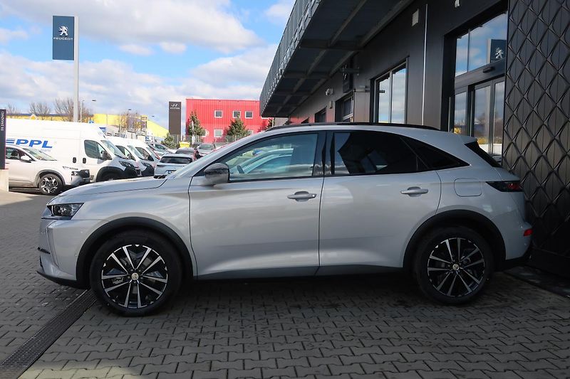 DS Automobiles DS7 (2025) EDITION FRANCE 1,5 BlueHDi 130 - fotka 3 z 15