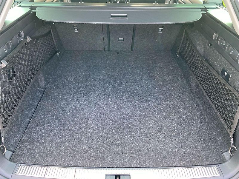 Škoda Superb (2021) Combi iV 1.4 TSI DSG Style - fotka 31 z 36