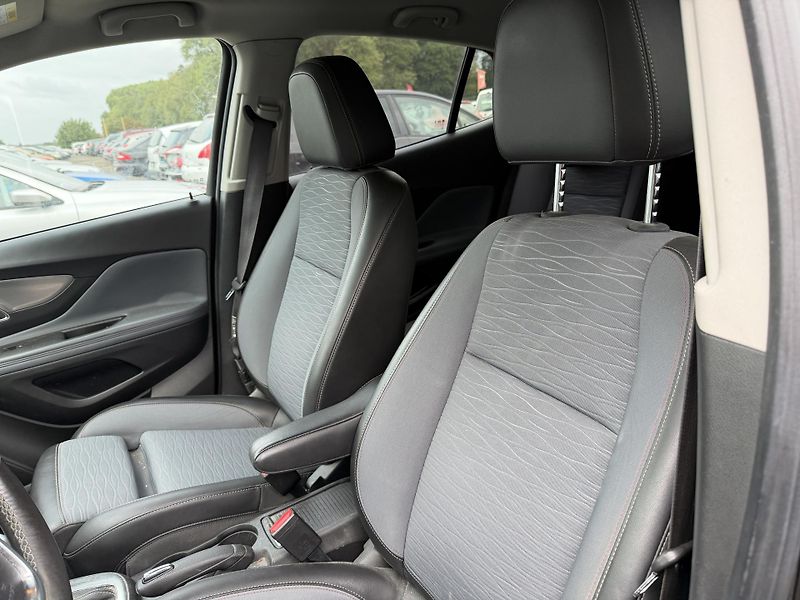 Opel Mokka 1.6 CDTi AUTOMAT - fotka 11 z 17