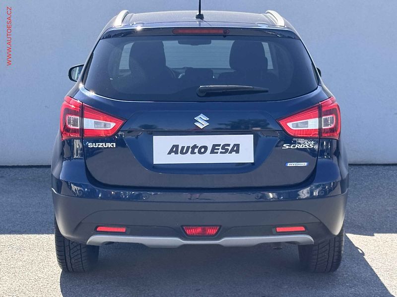 Suzuki S-Cross (2020) 1.4MHEV, ČR, LED, navi - fotka 5 z 17