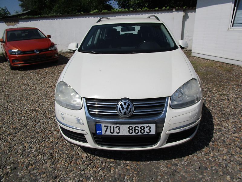 Volkswagen Golf 1,9TDI-77KW - fotka 2 z 14
