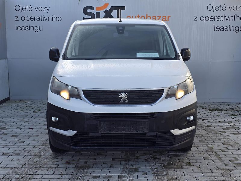 Peugeot Rifter Active 1,5 BlueHDi (75 kW - fotka 3 z 9