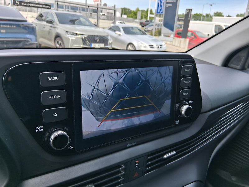 Hyundai Bayon SMART CLIMATE 1.0 T-GDi 74 kW - fotka 24 z 25