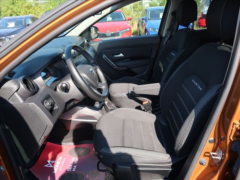 Dacia Duster 1,3 TCe,96kW,1majČR,4x4,klima - fotka 12 z 25
