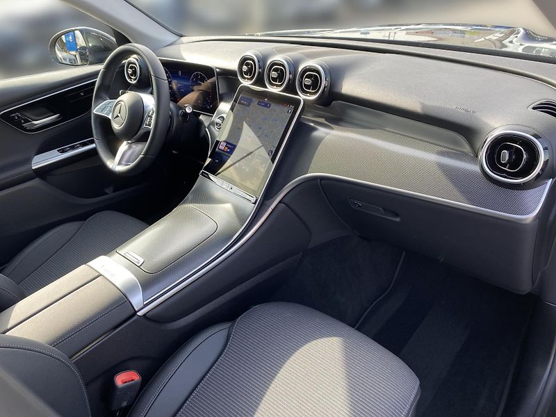 Mercedes-Benz GLC GLC 220d 4M AVANTGARDE - fotka 20 z 27