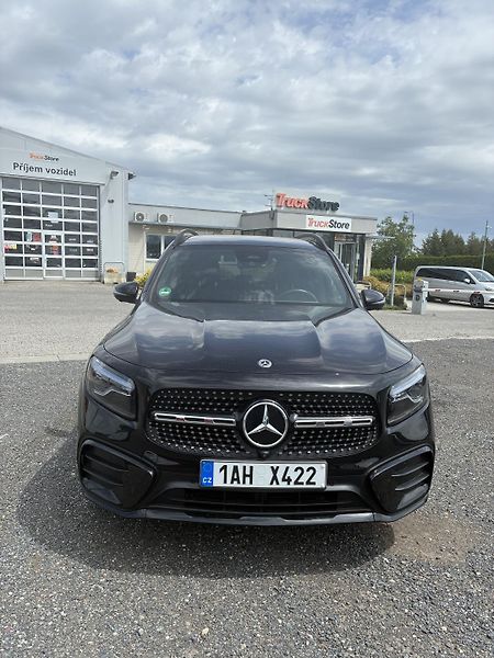 Mercedes-Benz GLB (2025) 200d 4MATIC - fotografie inzerátu