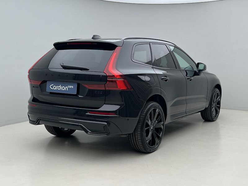 Volvo XC60 (2026) B5 AWD BLACK EDITION PLUS AUT - fotka 11 z 42