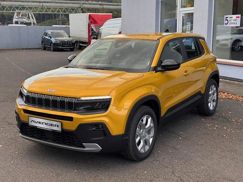 Jeep Avenger (2025) Electric 54 kWh ALTITUDE 156k - fotka 4 z 36