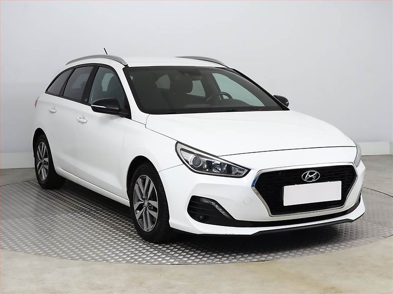 Hyundai i30 (2018) Go! 1.0 T-GDI, Serv.kniha - fotografie inzerátu