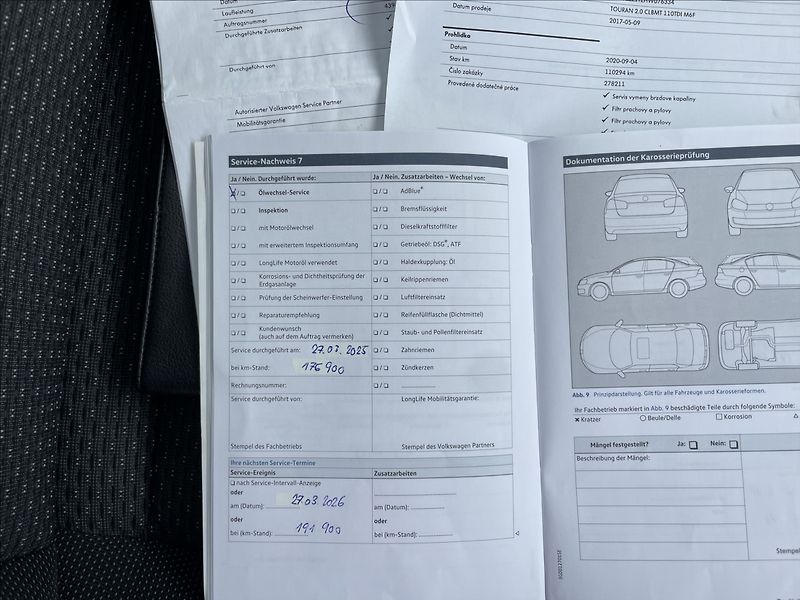 Volkswagen Touran 2,0 TDi 110kw Highline Panoram - fotka 16 z 48